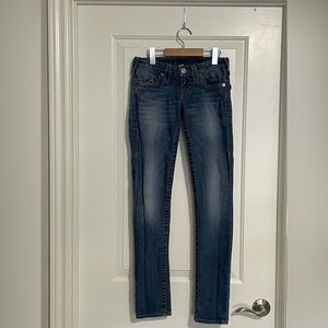 TRUE RELIGION skinny jeans size 25.  NWOT.